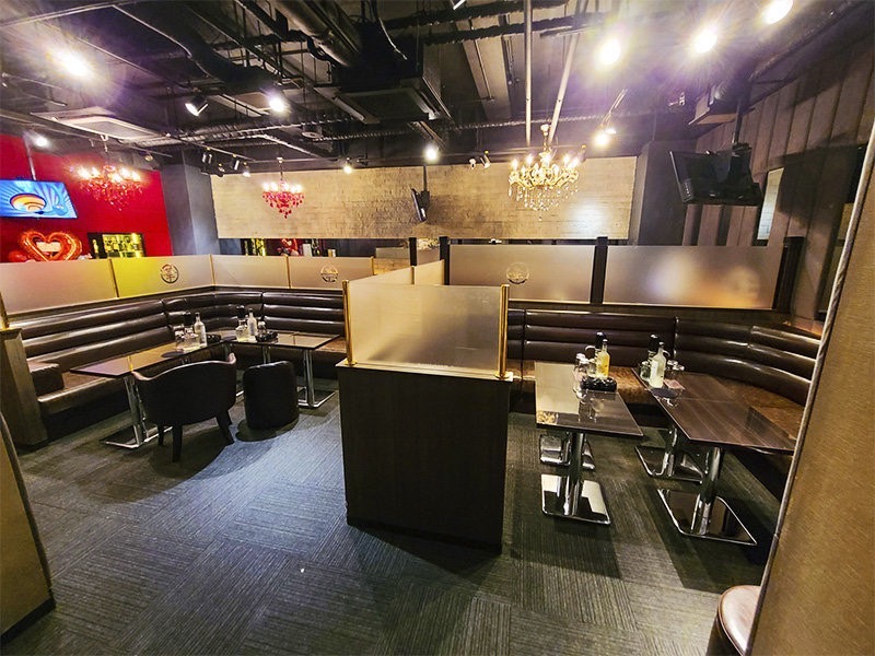 CLUB 華