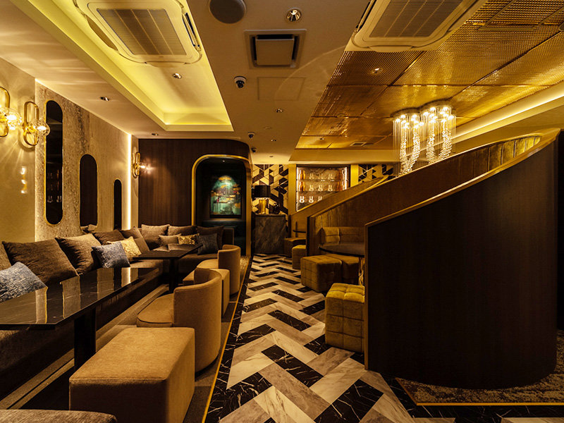 CLUB THEMIS